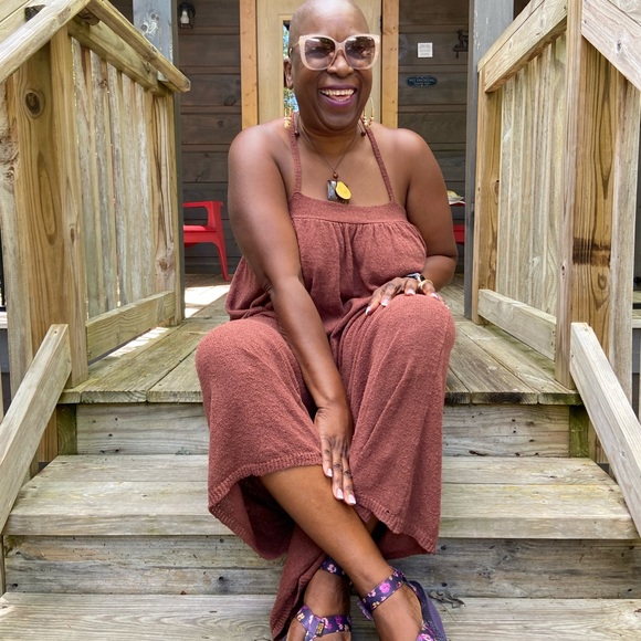 Meet your Posher, Kathy - Picture 2 of 12